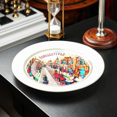 Фарфоровая тарелка "Елисаветград. Променад на Дворцовой" от Андрея Липатова