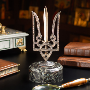 Бронзовая скульптура "Меч свободы" на постаменте из лабрадорита (30 см)