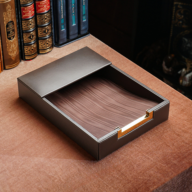 Кожаный держатель для бумаги от Renzo Romagnoli