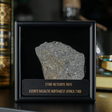 Сертифицированный метеорит "Eucrite 7188 EUCT 0003", 15,66 г (Северо-Западная Африка)