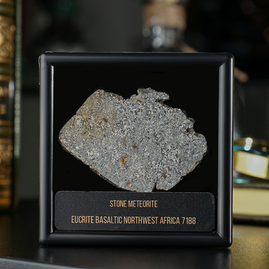 Сертифицированный метеорит "Eucrite 7188 EUCT 0006", 17,07 г (Северо-Западная Африка)