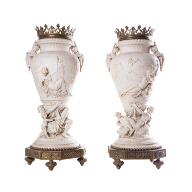 Пара антикварних бісквітних ваз "Cleore" з бронзовою оправою в стилі Людовика XVI, Франція, 19 століття
