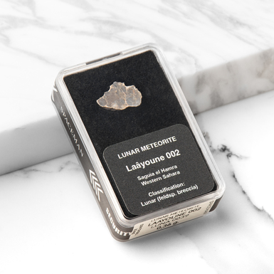 Сертифицированный метеорит "Laâyoune 002", 0,36 г (Западная Сахара)