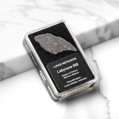 Сертифицированный метеорит "Laâyoune 002", 0,79 г (Западная Сахара)