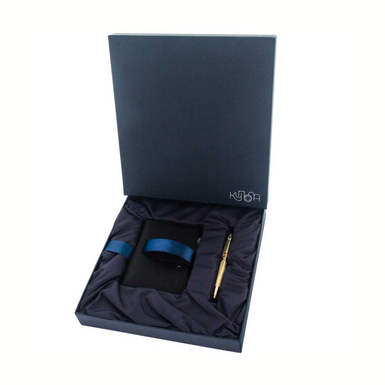 "Leader's Arsenal" gift set consisting of a Tenso diary and pen