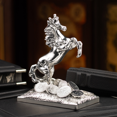 Посеребренная статуэтка "Лошадь и Монеты" от ArtBe
