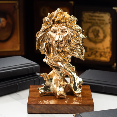 Позолочена статуетка "Гордий лев" від ArtBe