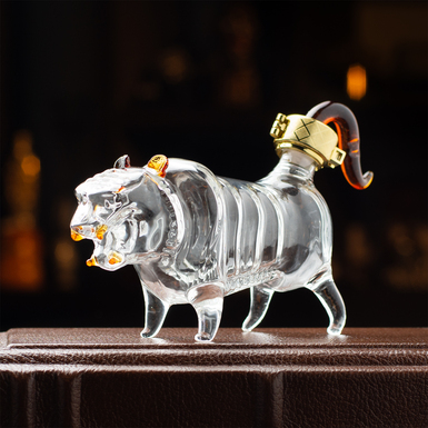 Стеклянный декантер для виски "Год тигра" из коллекции "Китайский гороскоп" от The Wine Savante (150 мл)