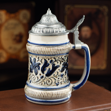 Фарфоровый пивной бокал с крышкой "Elderhorn" от Original BMF Bierseidel, Германия, начало 20-го века