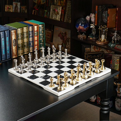 Elite chess set "Eclisse", Bianco Carrara marble board (50x50 cm) and gold and silver pieces from ITALFAMA