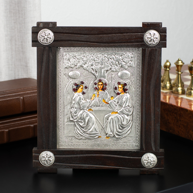 Икона "Святая троица" с посеребрением в деревянной раме