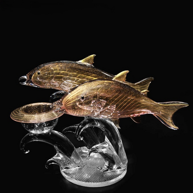 A handmade crystal caviar bowl in the form of a sculpture "Two fish on the waves" by Duccio di Segna