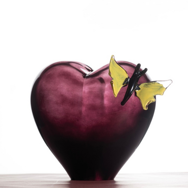 Хрустальная ваза в форме сердца "Heart and Butterfly" ручной работы от Duccio di Segna