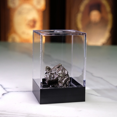 Certified meteorite "Campo Del Cielo NUSCD 0144", 40 g (Argentina)