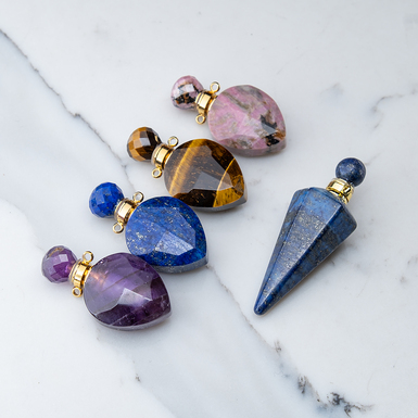 Набір з 5 флаконів-підвісок для парфумів або аромаолій з натурального каменю від Stone art designe (50 г)