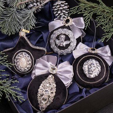 Набор елочных игрушек "Black velvet" ручной работы (4 шт.)