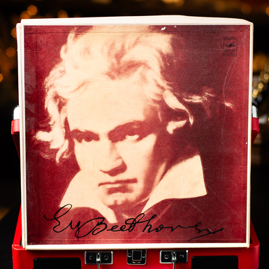 A set of 5 vinyl records: Ludwig van Beethoven – Five Piano Concertos and Orchestra