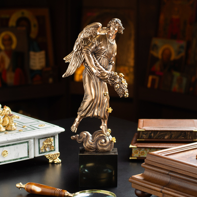 Бронзовая скульптура с позолотой "Преданный ангел" (42 см)