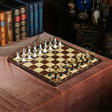 Шаховий набір "Silenzio Reale" з дерев'яною дошкою ручної роботи та металевими фігурками від ITALFAMA