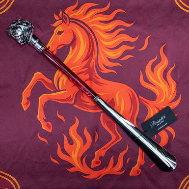 Подарунковий комплект - шовкова хустка "Рік коня" від FAMA (лімітована колекція, 65х65 см) та ложка для взуття "Silver horse" від Pasotti