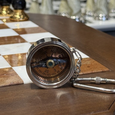 Брелок "Компас" из латуни от Ross London