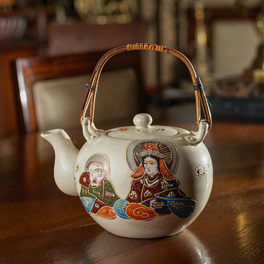 Японський чайник з порцеляни та бамбуку