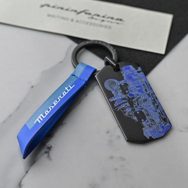 Брелок из кожи с жетоном "Maserati" (голубой) от Pininfarina