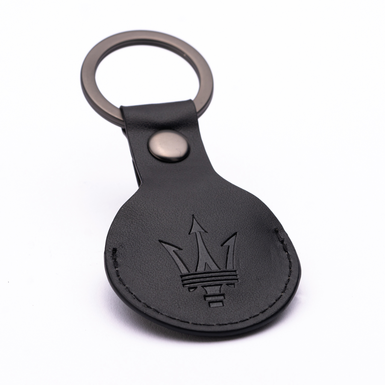 Брелок из кожи "Maserati" (совместимый с AirTag) от Pininfarina