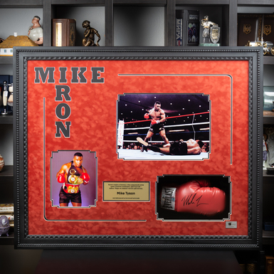 Сертифицированный автограф боксера Майка Тайсона на перчатке с коллажем фото (91х111 см)