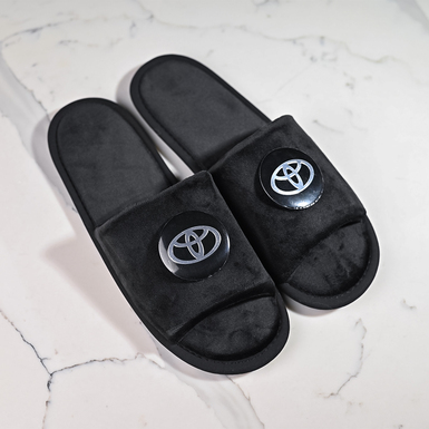 Черные тапочки "Toyota"