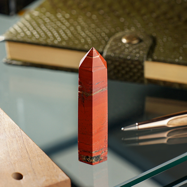 Піраміда з червоної яшми "Flame" від Stone Art Designe (55 г)