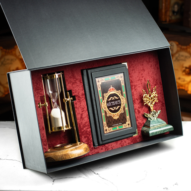 Подарочный комплект – книга "Мастерство", Роберт Грин, винтажные песочные часы "Royal compass - 1953", авторская статуэтка Герб Украины Трезубец и подарочная коробка