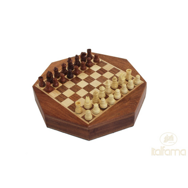 Handcrafted wooden magnetic chess set "Queen" by ITALFAMA
