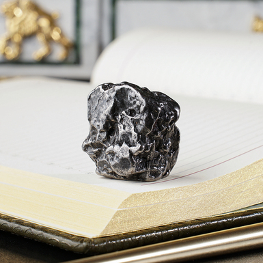Certified meteorite "Campo Del Cielo", 50.8 g (Argentina)