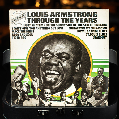 Виниловая пластинка Louis Armstrong – Through The Years (1974)