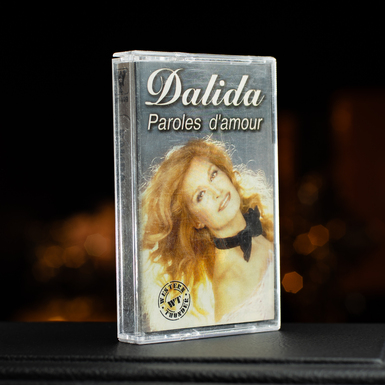 Колекційна вінтажна аудіокасета Dalida – Paroles D'Amour