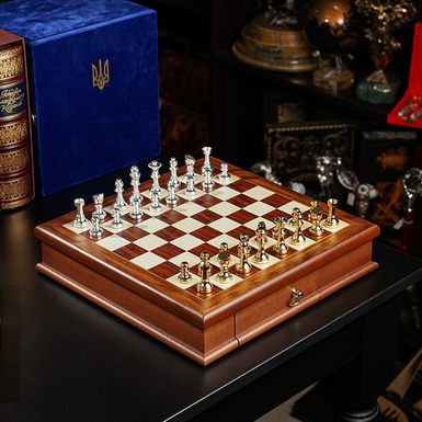 Шахматный набор "The Duel" с деревянной доской и фигурками с позолотой и посеребрением от ITALFAMA