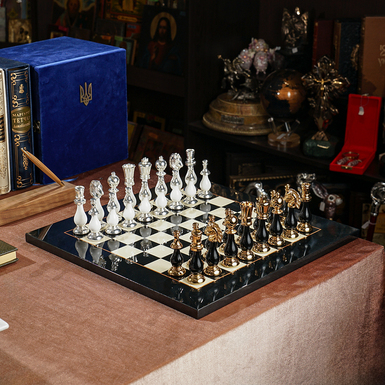 Chess set "Regalis Duo" with wooden board and figures with gilding and silver plating from ITALFAMA
