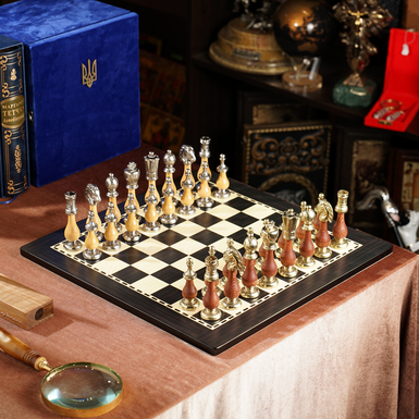 Chess set "Opposition" with wooden board and metal pieces from ITALFAMA