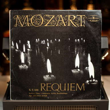 Винтажный набор из двух виниловых пластинок Mozart – Requiem, Solisci, Chor I Orkiestra Radia Berlinskiego, Dyr. Helmut KochK. V. 626 