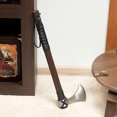 Vindflaug axe from Topor & Molot