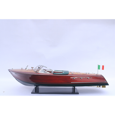 Motor yacht model "Riva Ariston" (67 cm) by Anchor Power
