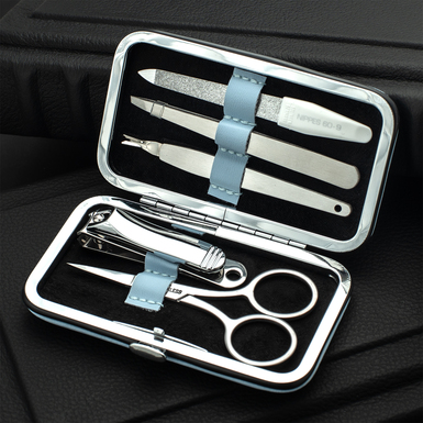 Blue Pudra 5-piece stainless steel manicure set in a leather case by Fama