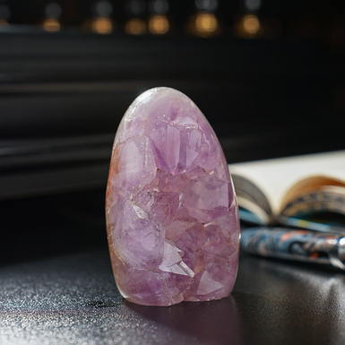 Декоративный кристалл-яйцо из аметиста "Будущее" от Stone Art Designe (341 г)