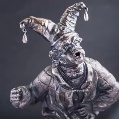 Серебряная фигура ручной работы «Jester jolly»