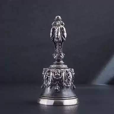 Серебряная фигура ручной работы «Bell»