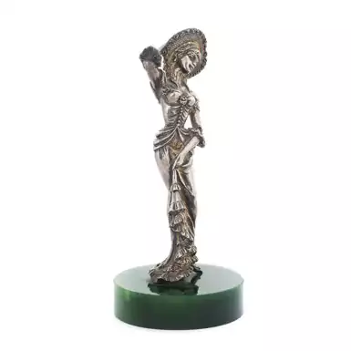 Серебряная фигура ручной работы «Девушка в шляпе»