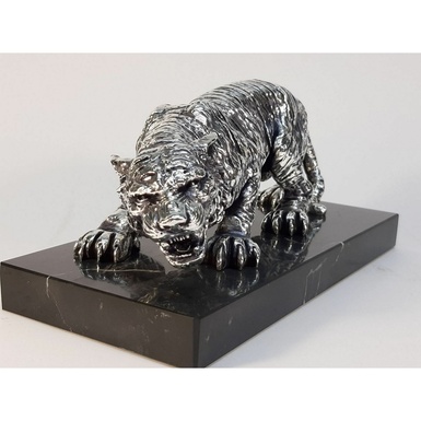 Серебряная статуэтка "Крадущийся тигр"