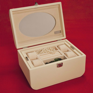 Case-jewelry box "Ivory" by Renzo Romagnoli 1.jpg