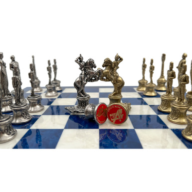 шахматы с необычными фигурками